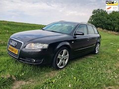 Audi A4 Avant - 2.0 TFSI Quattro Advance Automaat Flippers Navi Leer Climate Cruise Control Afneembare tre