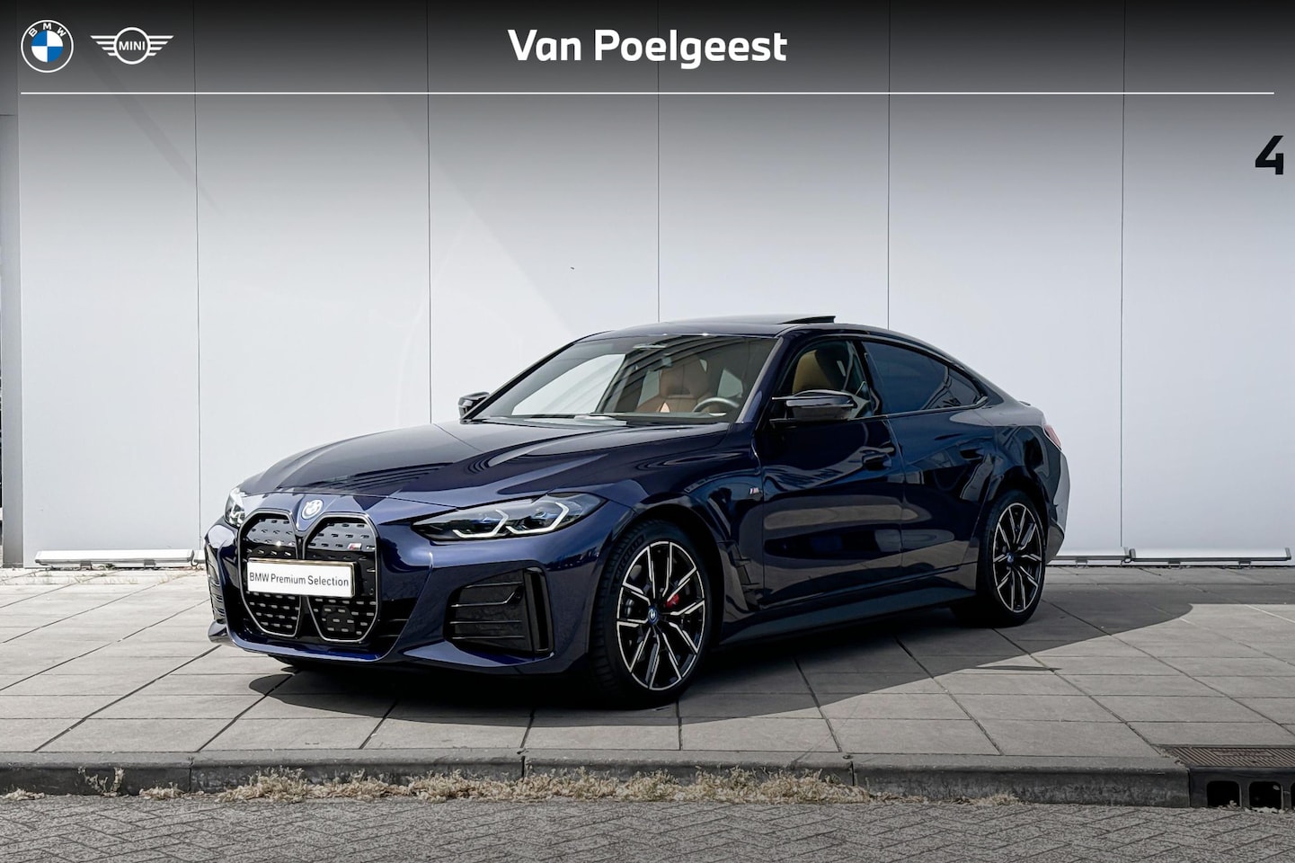 BMW i4 - M50 High Executive Stuurwielrand Verwarming/ Stoelverwarming  / Adaptief Onderstel / Comfo - AutoWereld.nl