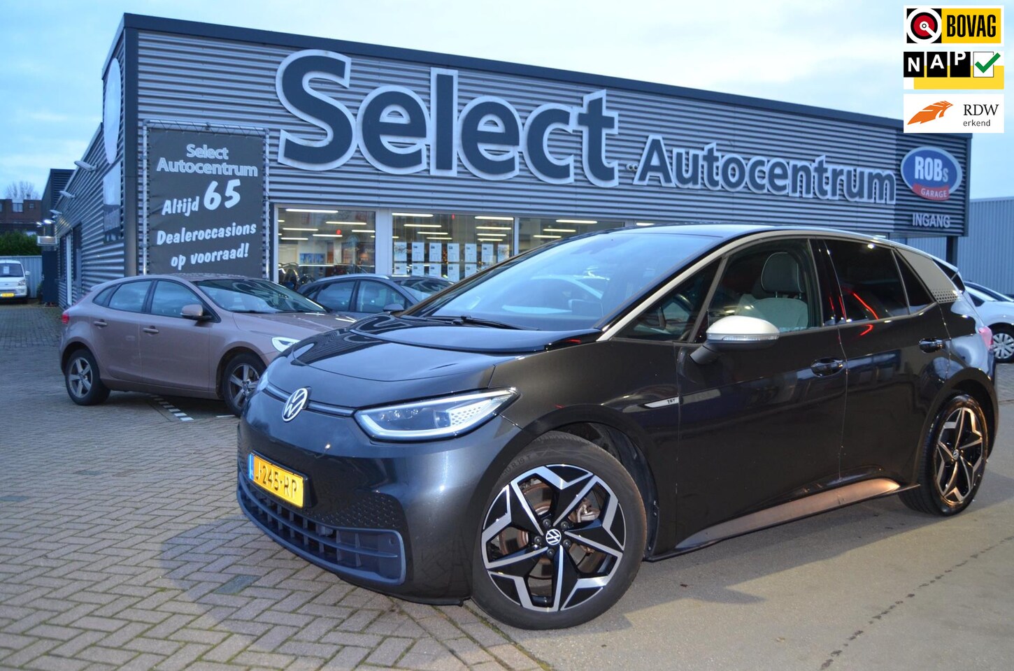 Volkswagen ID.3 - First Plus 58 kWh| NAVIE|FIRST|20INCH|PRO 150KW|NIEUWSTAAT| - AutoWereld.nl
