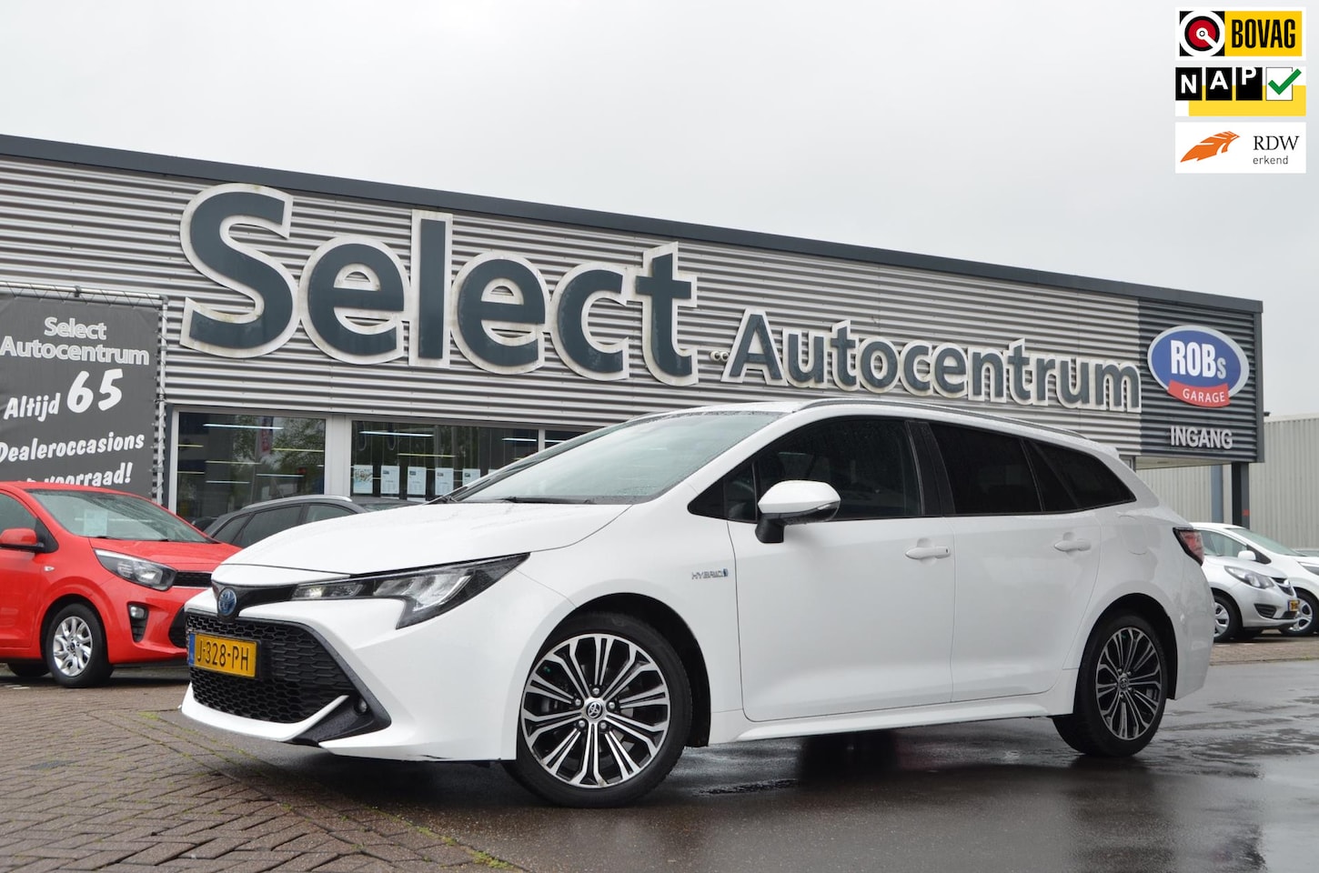 Toyota Corolla Touring Sports - 1.8 Hybrid Business Plus| LMW| ACHTERUITRIJ CAMERA |CARPLAY-NAVI|LED|STOELVERW.|DEALER OND - AutoWereld.nl