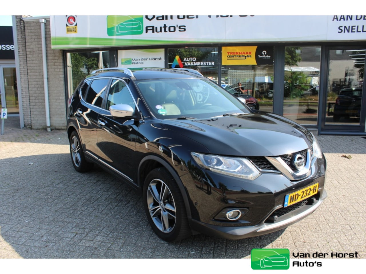 Nissan X-Trail - 1.6 DIG-T Tekna 1.6 DIG-T Tekna - AutoWereld.nl