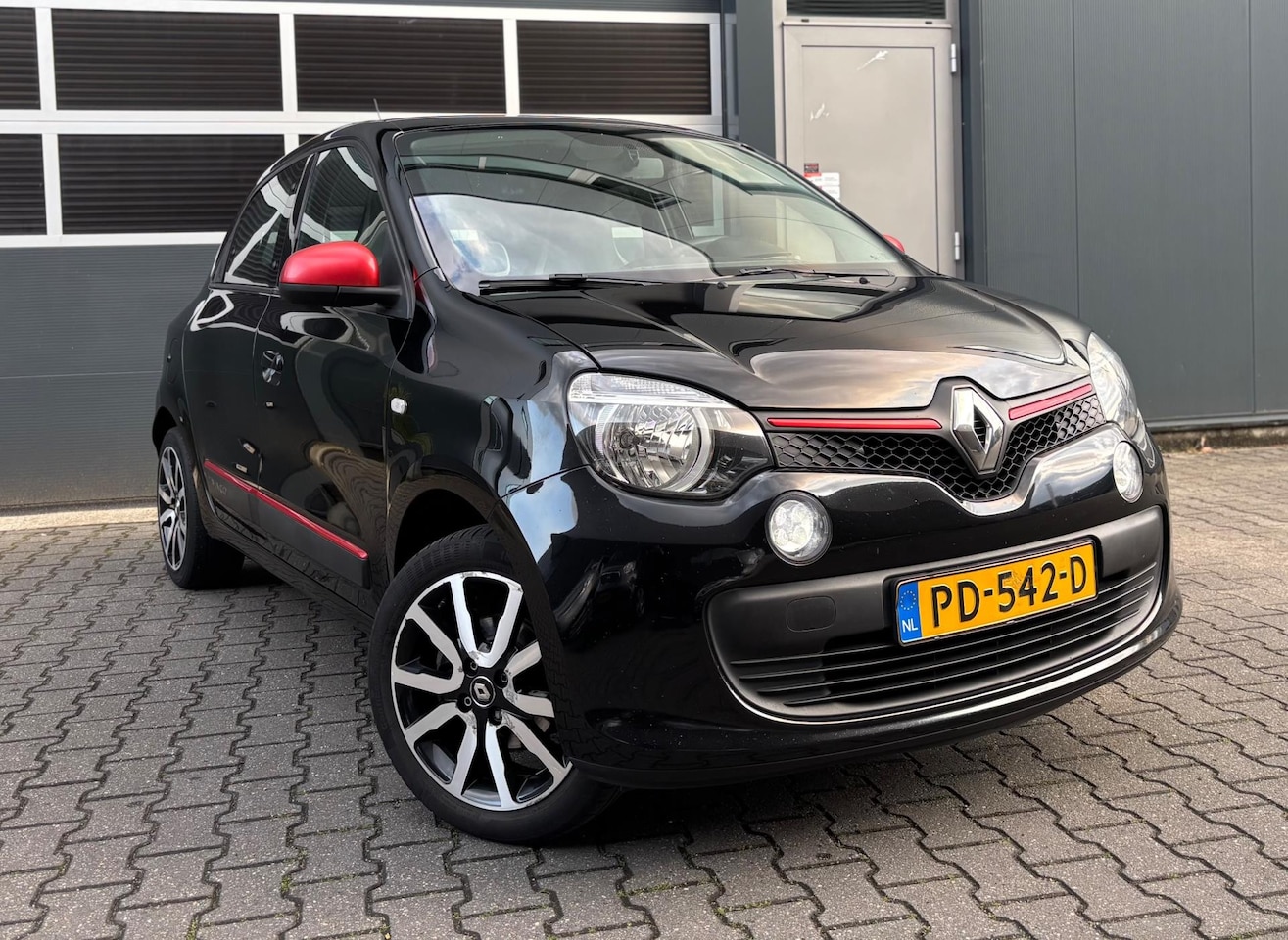 Renault Twingo - 1.0 SCe Collection APK BLUETOOTH NAP - AutoWereld.nl