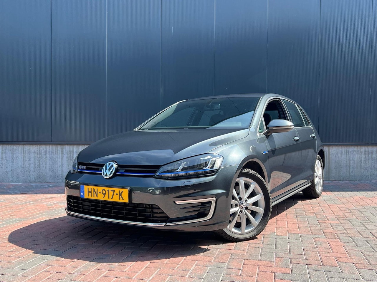Volkswagen Golf - 1.4 TSI GTE * Navi *Cruise * Climate * Led * Trekhaak * - AutoWereld.nl