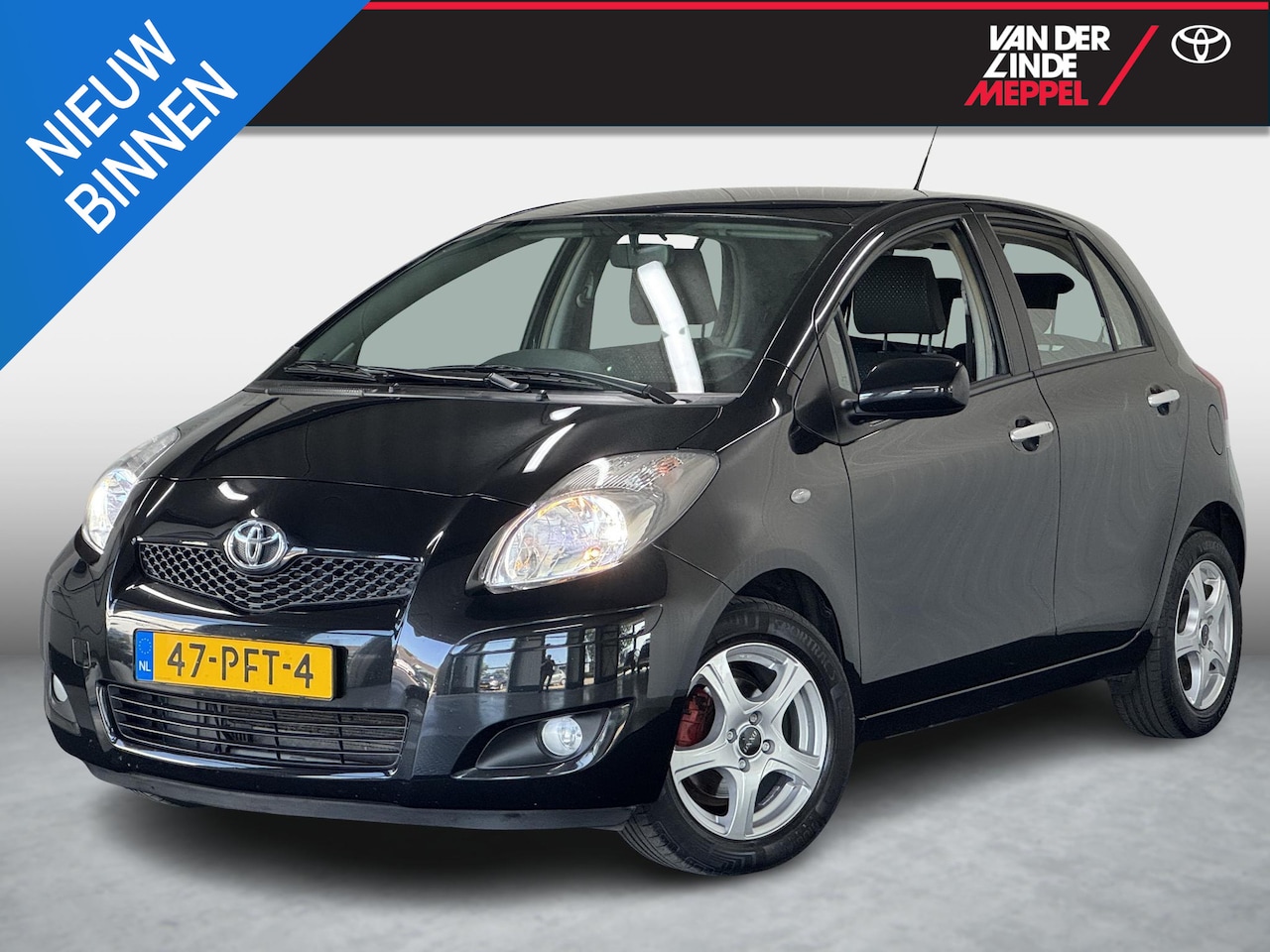 Toyota Yaris - 1.3 VVTi Aspiration Trekhaak LED Clima - AutoWereld.nl