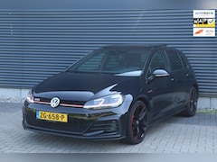 Volkswagen Golf - 2.0 TSI GTI Performance | PANO / VIRT. COCKPIT / KEYLESS / CAMERA
