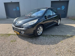 Peugeot 207 - 1.6 VTi XS Pack met panoramadak