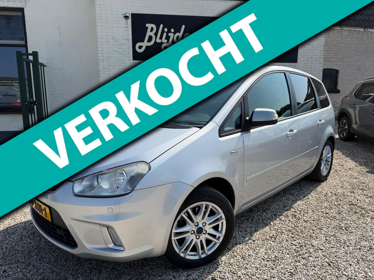 Ford C-Max - 2.0-16V Ghia Clima | Navi | PanoDak | Trekhaak | Nieuwe APK - AutoWereld.nl
