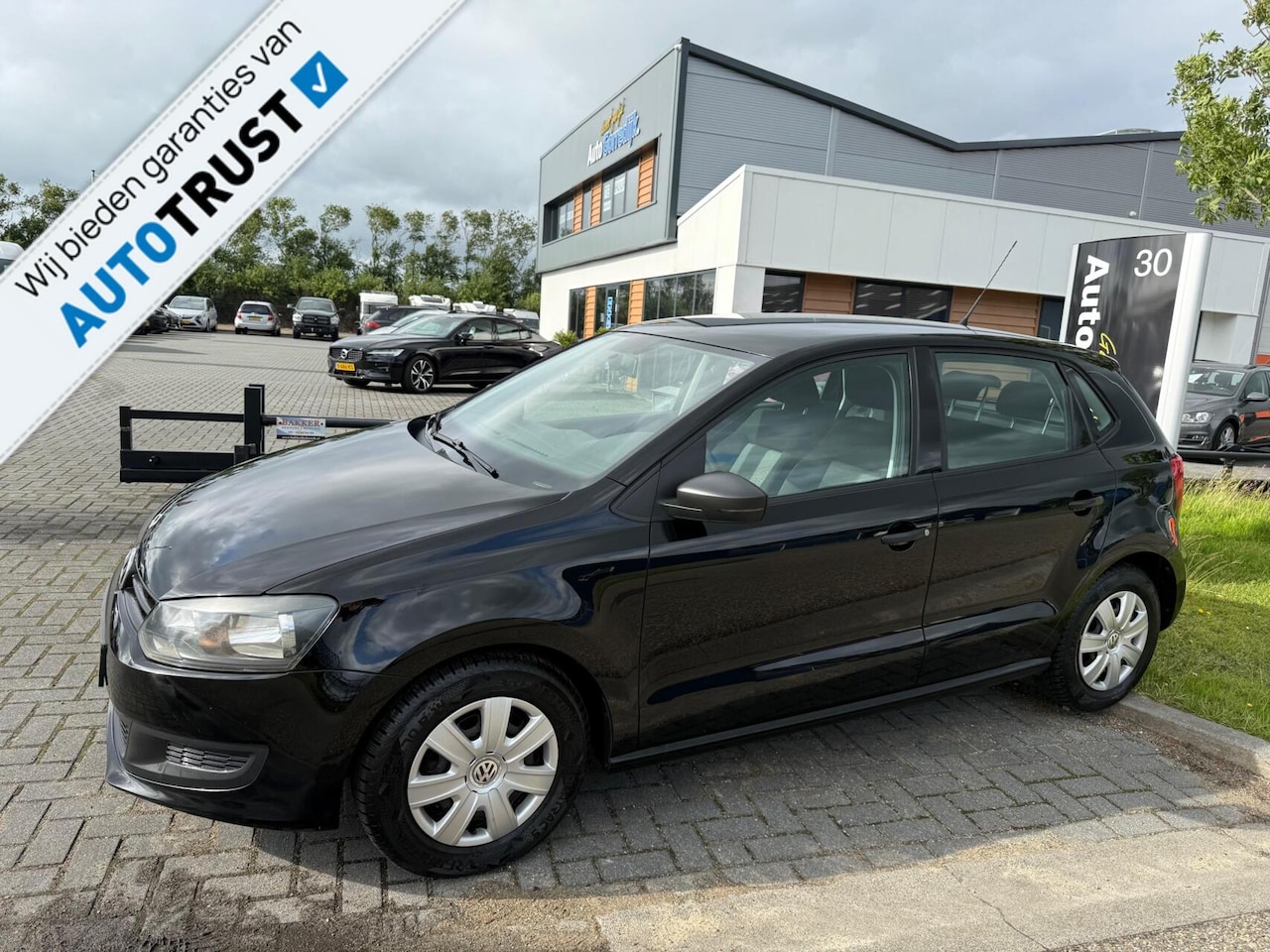 Volkswagen Polo - 1.2 Easyline 5 DRS AIRCO,CV+AB - AutoWereld.nl