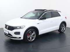Volkswagen T-Roc - 1.5 TSI Sport Business R | 150 PK | Automaat | Panoramadak | Trekhaak | R-Line |