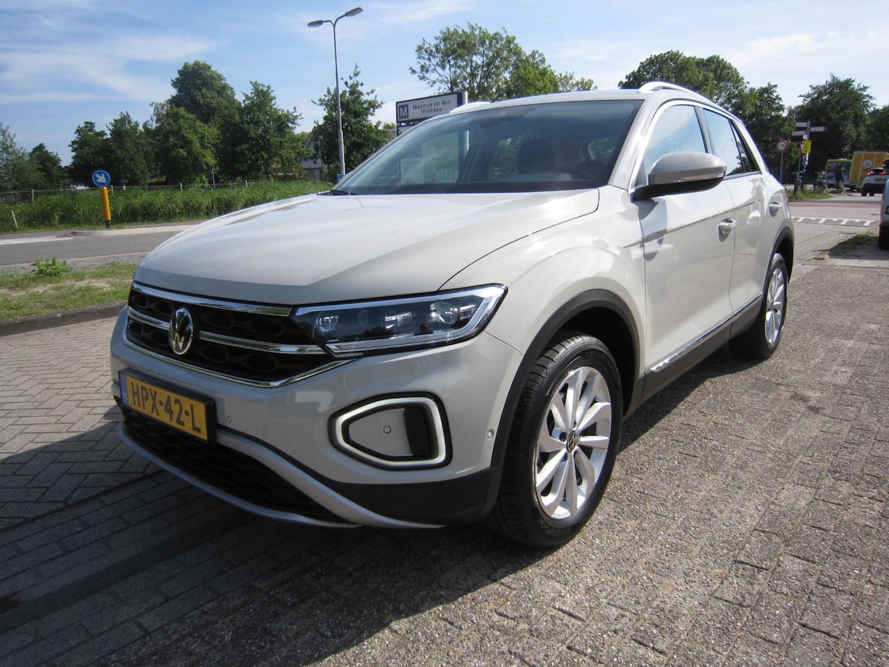 Volkswagen T-Roc - 1.5 TSI Aut R-Line Edition - AutoWereld.nl