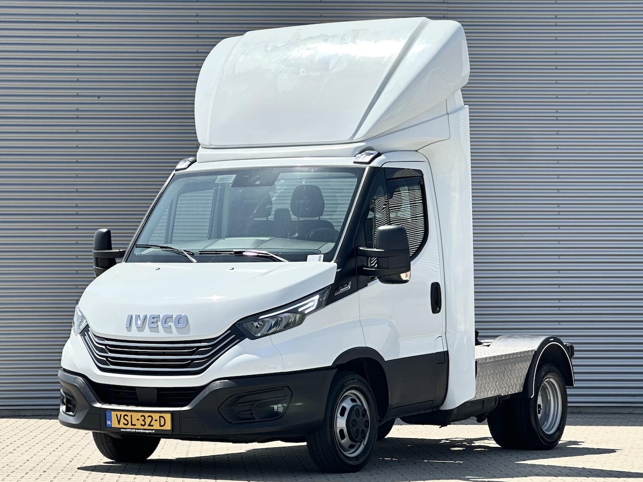 Iveco Daily - 40c18H 3.0 300 - AutoWereld.nl