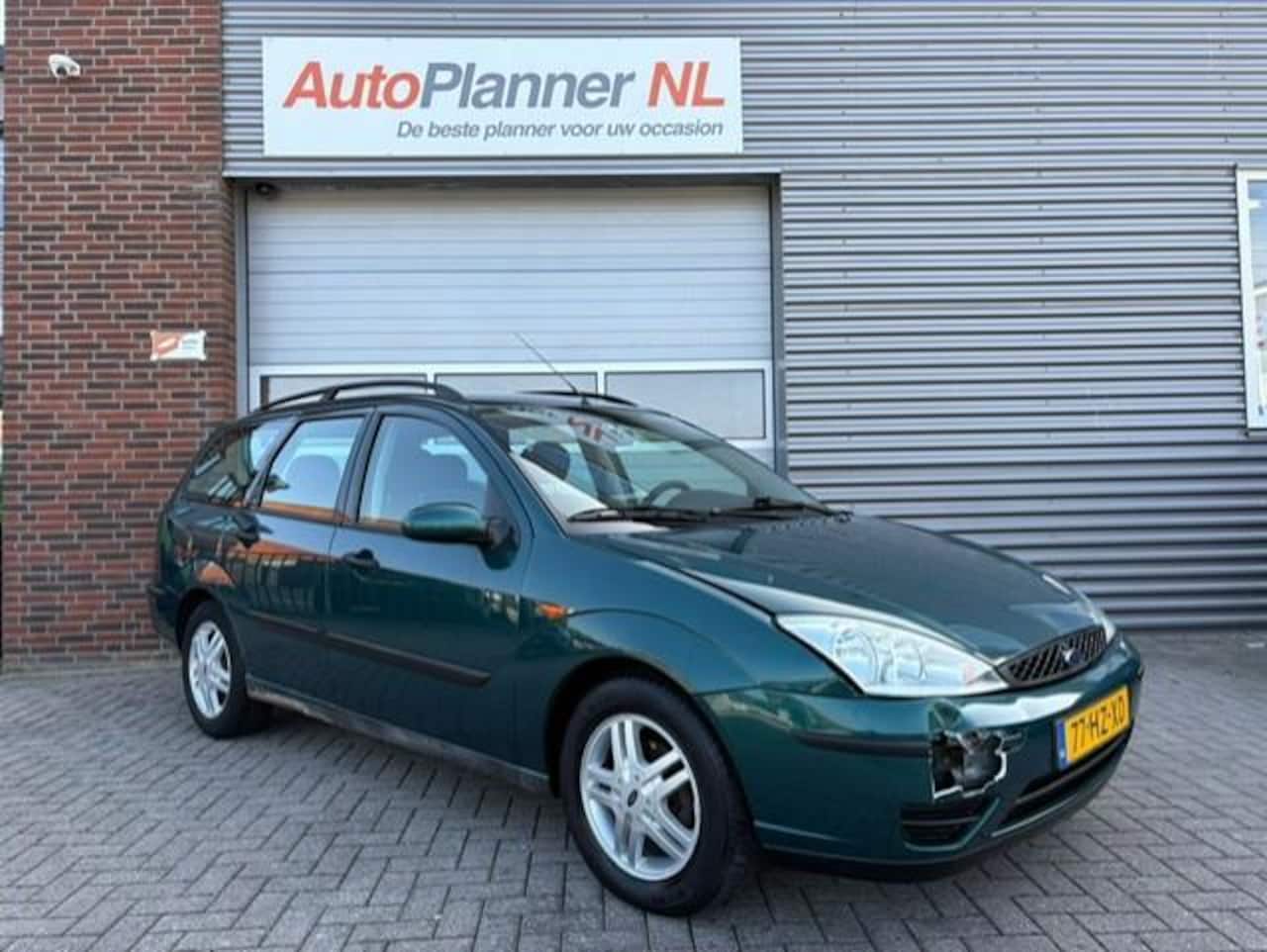 Ford Focus Wagon - 1.6-16V Cool Edition! Airco! Trekhaak! - AutoWereld.nl