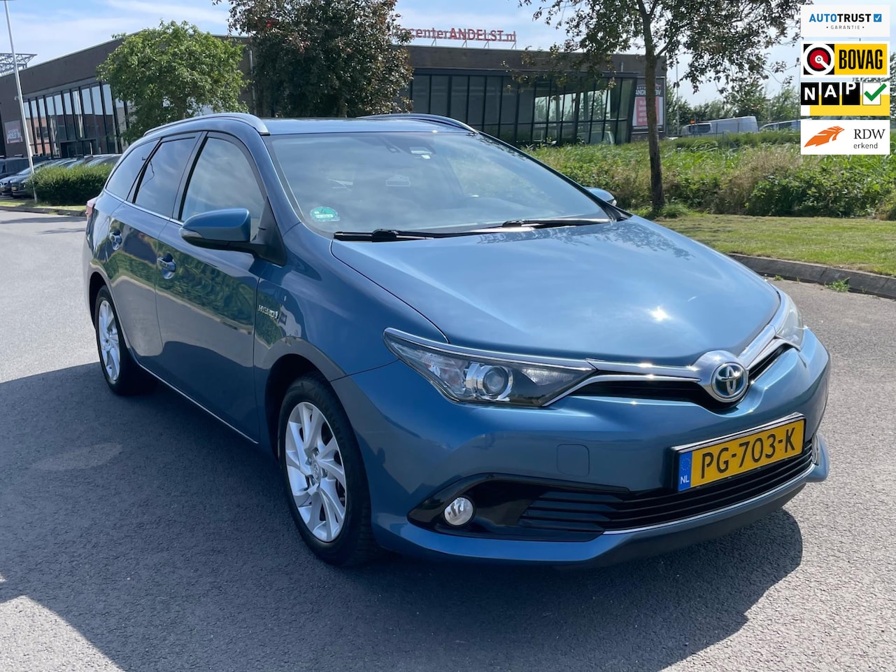 Toyota Auris Touring Sports - 1.8 Hybrid Dynamic 1.8 Hybrid Dynamic, Aut, Cam, Navi, Cruise, Keyless, Geen import, Nap! - AutoWereld.nl