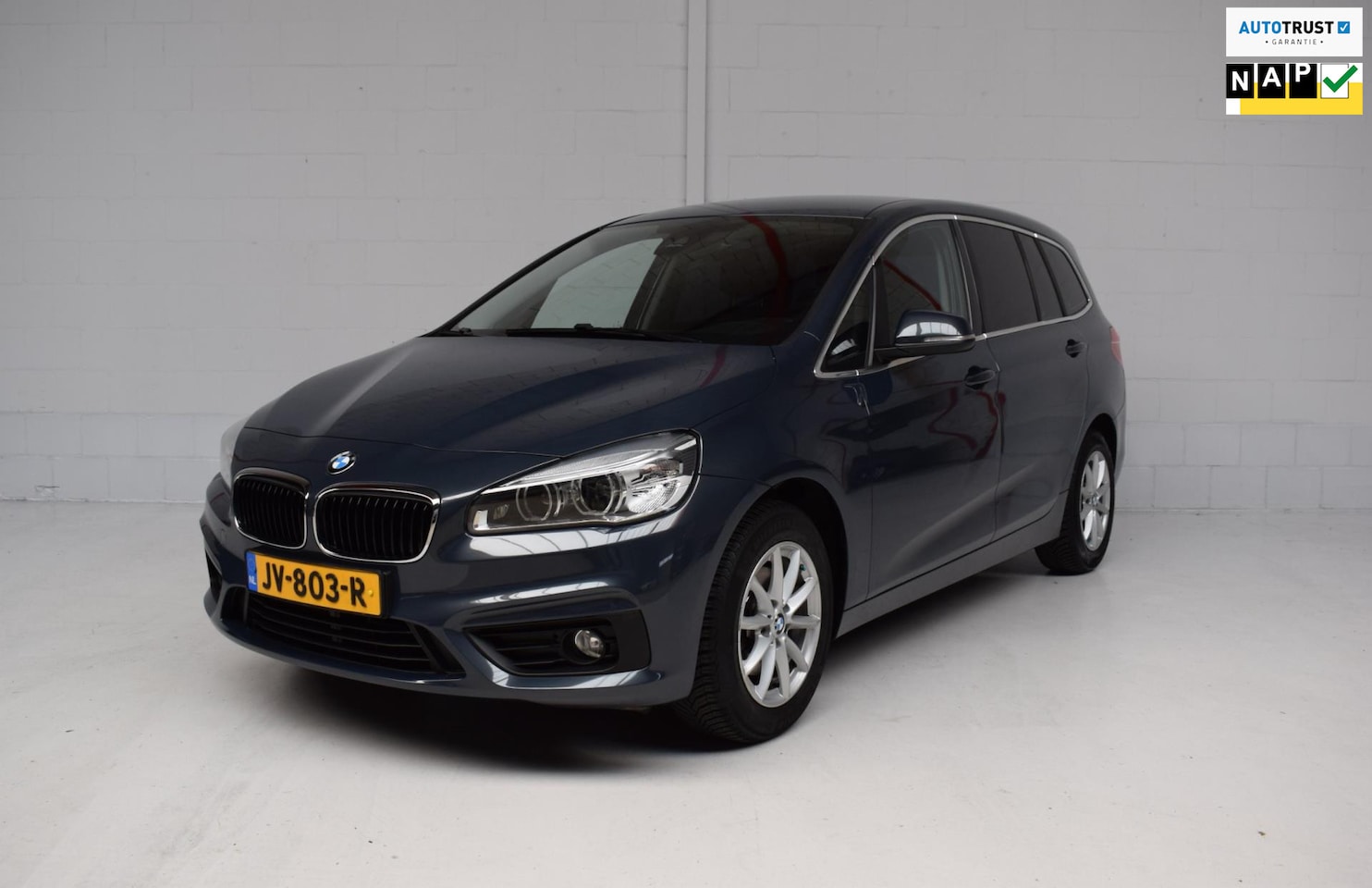 BMW 2-serie Gran Tourer - 216i Centennial Executive 7persoons ORG.NED / NAP / NAVI / TREKHAAK - AutoWereld.nl