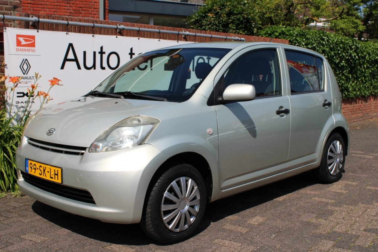 Daihatsu Sirion - 1.3i 16V Comfort - AutoWereld.nl
