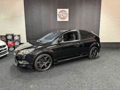 Ford Focus - 2.0 ST LINE 145 PK, STOELVERW, CLIMAT, ELEK PAKKET, BUMPER PAKKET