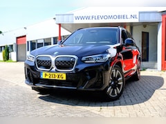 BMW iX3 - M Sport 80 kWh Aut. Pano|Sportstoelen|Leder|Cam|Adapt.Cruise|Zeer luxe