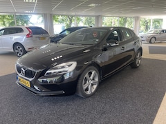 Volvo V40 - 2.0 T3 Nordic+