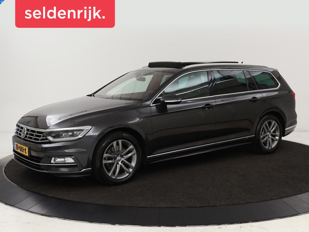 Volkswagen Passat Variant - 1.5 TSI HL Bns R | Panoramadak | Leder | Keyless | Stoelverwarming | Carplay | Adaptive Cr - AutoWereld.nl