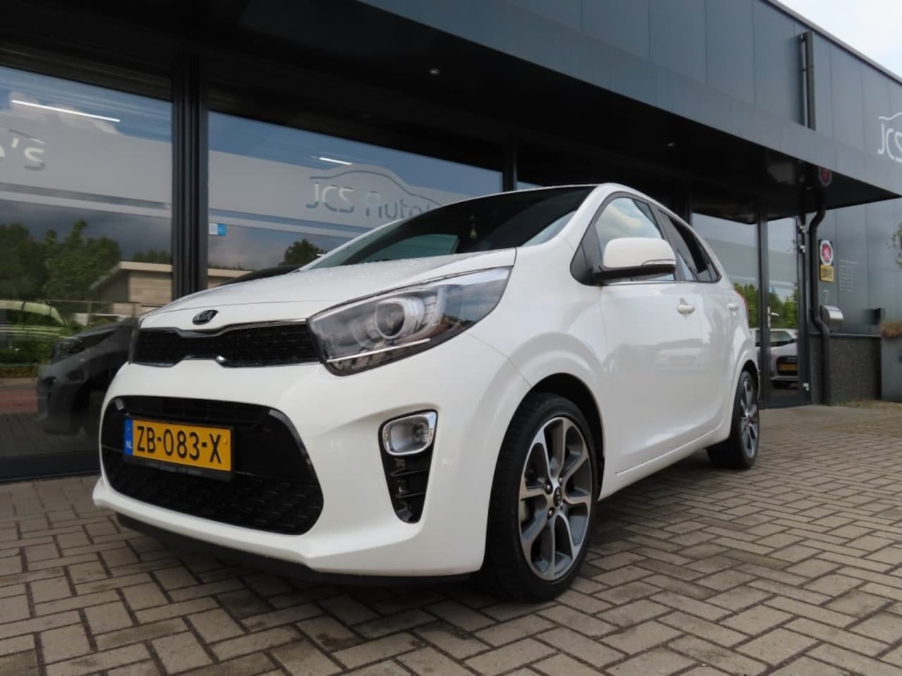 Kia Picanto - 1.0 CVVT Design Edition Ecc Cruise Leder Navi Camera 2019 - AutoWereld.nl