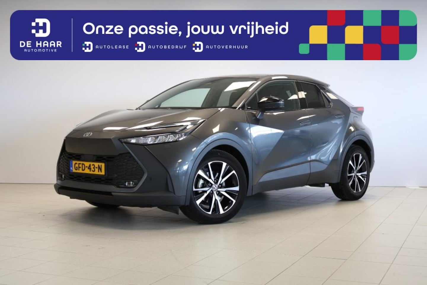 Toyota C-HR - 1.8 Hybrid 140PK Active - Dodehoeksensor - Navi - - AutoWereld.nl