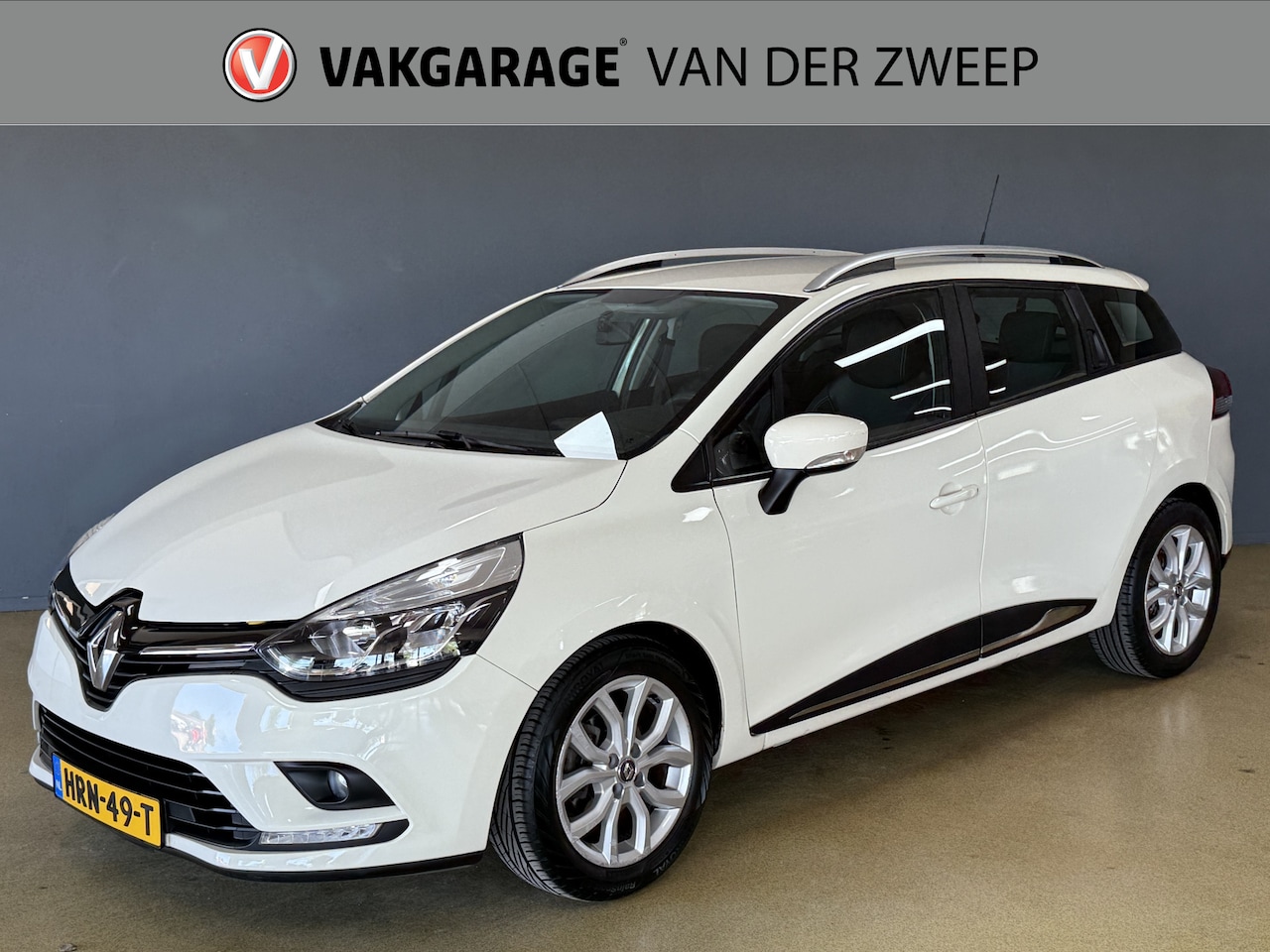 Renault Clio Estate - 0.9 TCe Limited | Navi | Airco - AutoWereld.nl