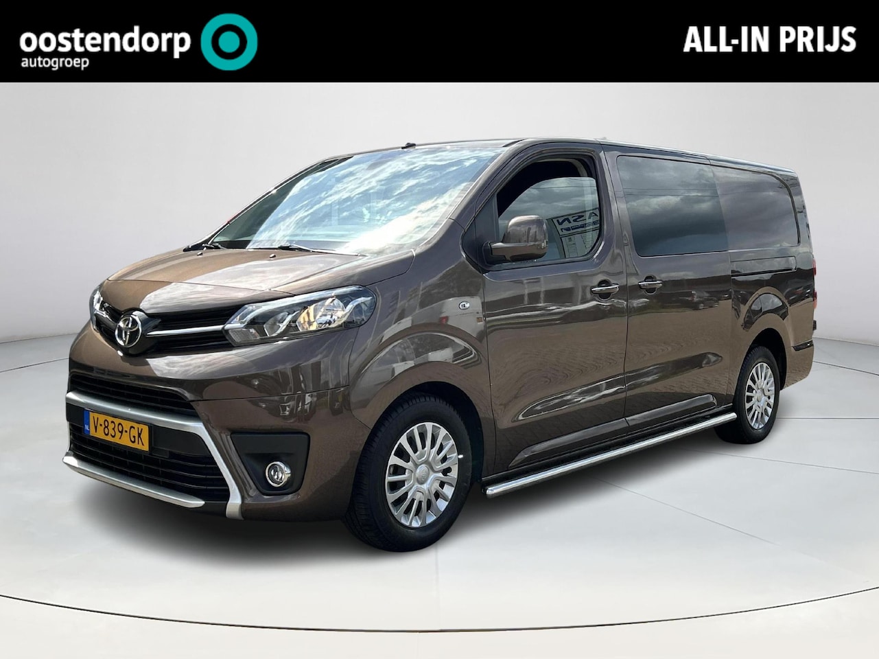 Toyota PROACE Long Worker - 2.0 D-4D Professional Dubbele Cabine | Trekhaak | Navi | Rijklaarprijs! - AutoWereld.nl