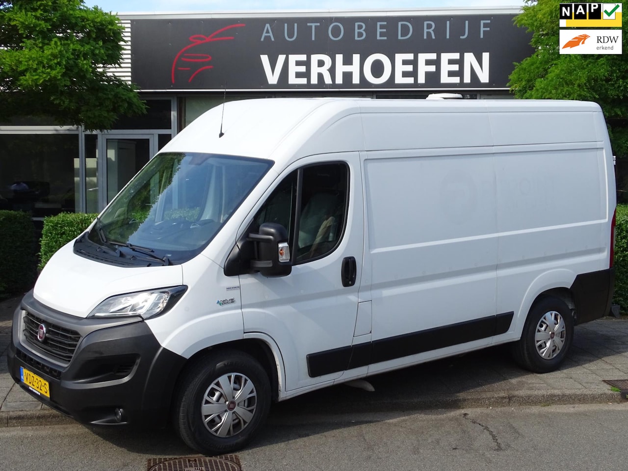 Fiat Ducato - 35H 3.0 Natural Power L2H1- EURO 6 - PARK CAMERA - CRUISE / CLIMATE CONTR - - AutoWereld.nl