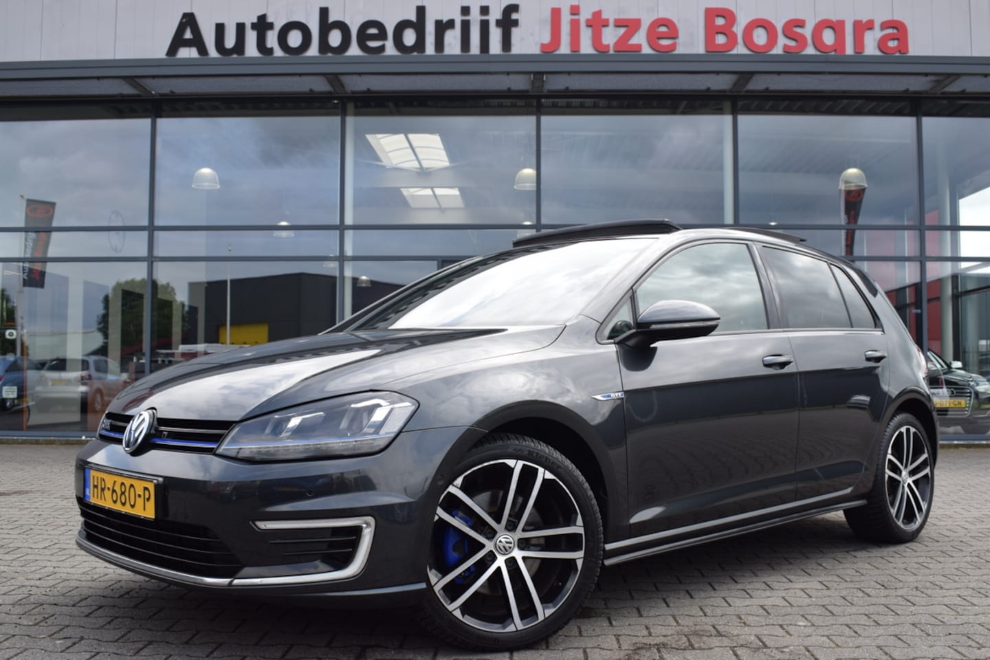Volkswagen Golf - 1.4 TSi Automaat GTE LED | Panoramadak | Bruin Leder | Carplay | Sportstoelen | Volledig O - AutoWereld.nl
