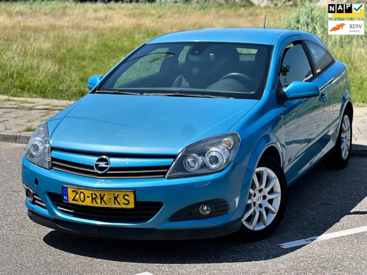 Opel Astra GTC - 1.6 Sport|OPC-LINE|AIRCO|NW APK|LM VLGN - AutoWereld.nl