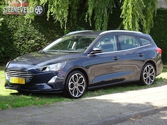 Ford Focus Wagon - 1.0 125pk Hybrid Trend Edition business met Camera en Trekhaak