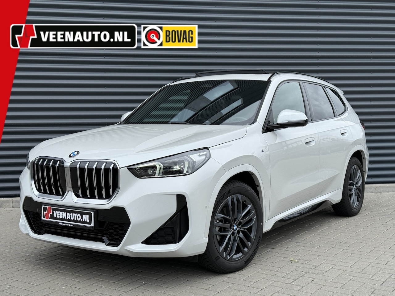 BMW X1 - sDrive18i M-Sport Pano/Trekhaak/Harman Kardon - AutoWereld.nl