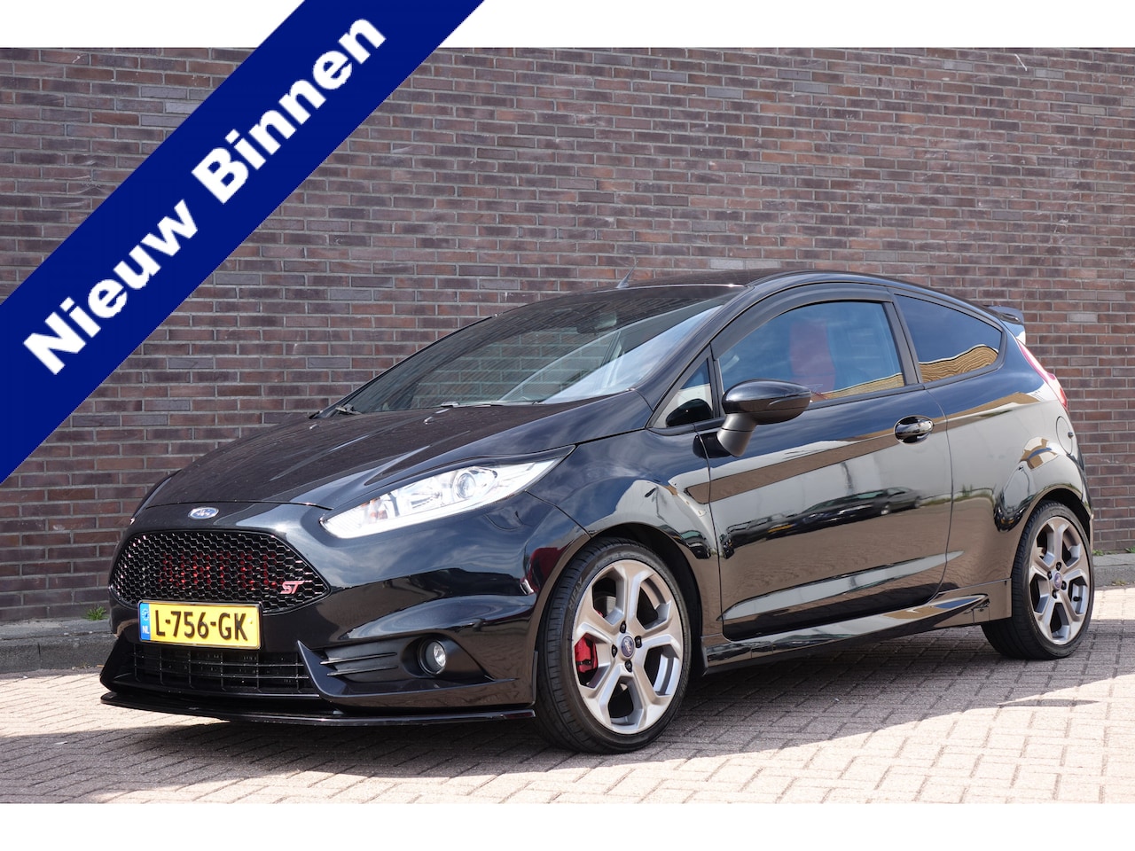 Ford Fiesta - 1.6 ST2 Milltek uitlaat, Airtec inlaat, prachtige, originele auto - AutoWereld.nl