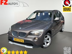 BMW X1 - sDrive18i Executive | Trekhaak | Navigatie | Parkeersensoren Achter | Cruise Control |