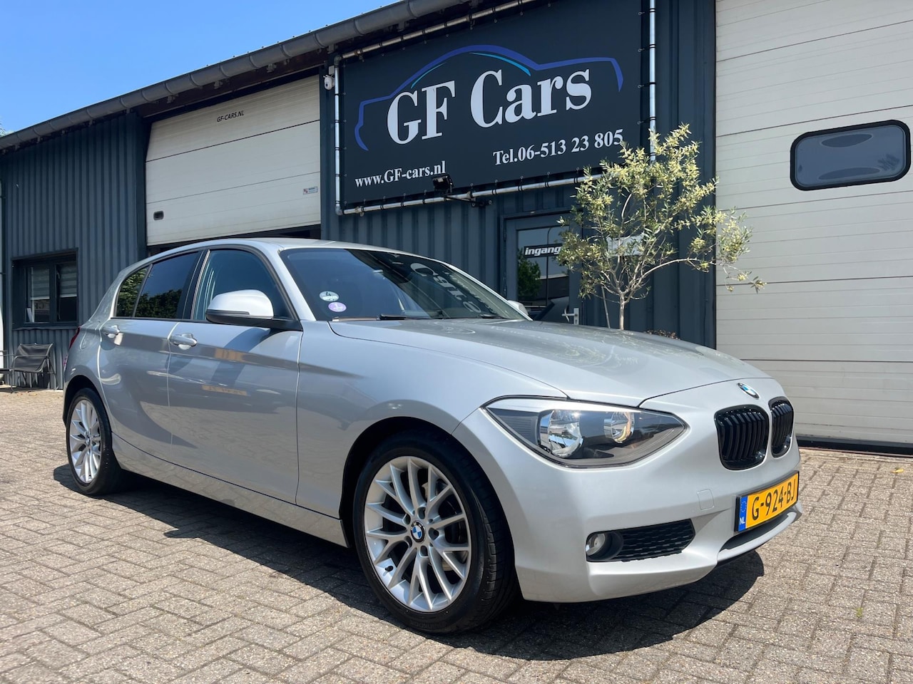 BMW 1-serie - 116i Business+ 2012 APK AIRCO 5D - AutoWereld.nl