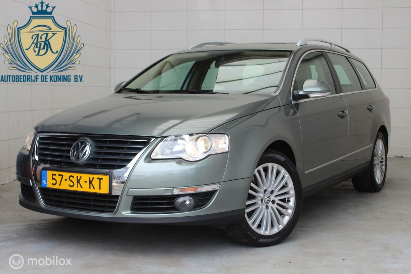 Volkswagen Passat Variant - 3.2 V6 Highline 4M 3.2 V6 Highline 4M - AutoWereld.nl