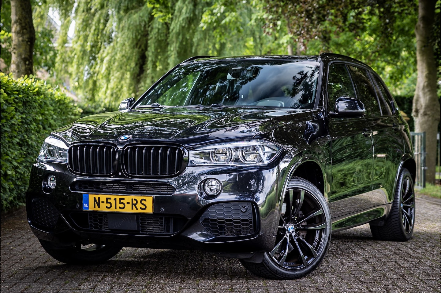 BMW X5 - xDrive40e M Sport Adaptive Cruise Panorama HUD - AutoWereld.nl