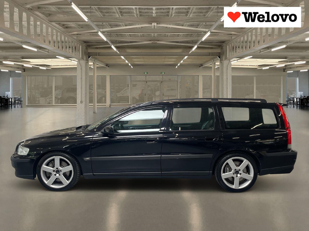 Volvo V70 - 2.5 R Geartronic Rijklaar+ garantie, Incl. BTW, nette en goed onderhouden auto, Leder, Tre - AutoWereld.nl
