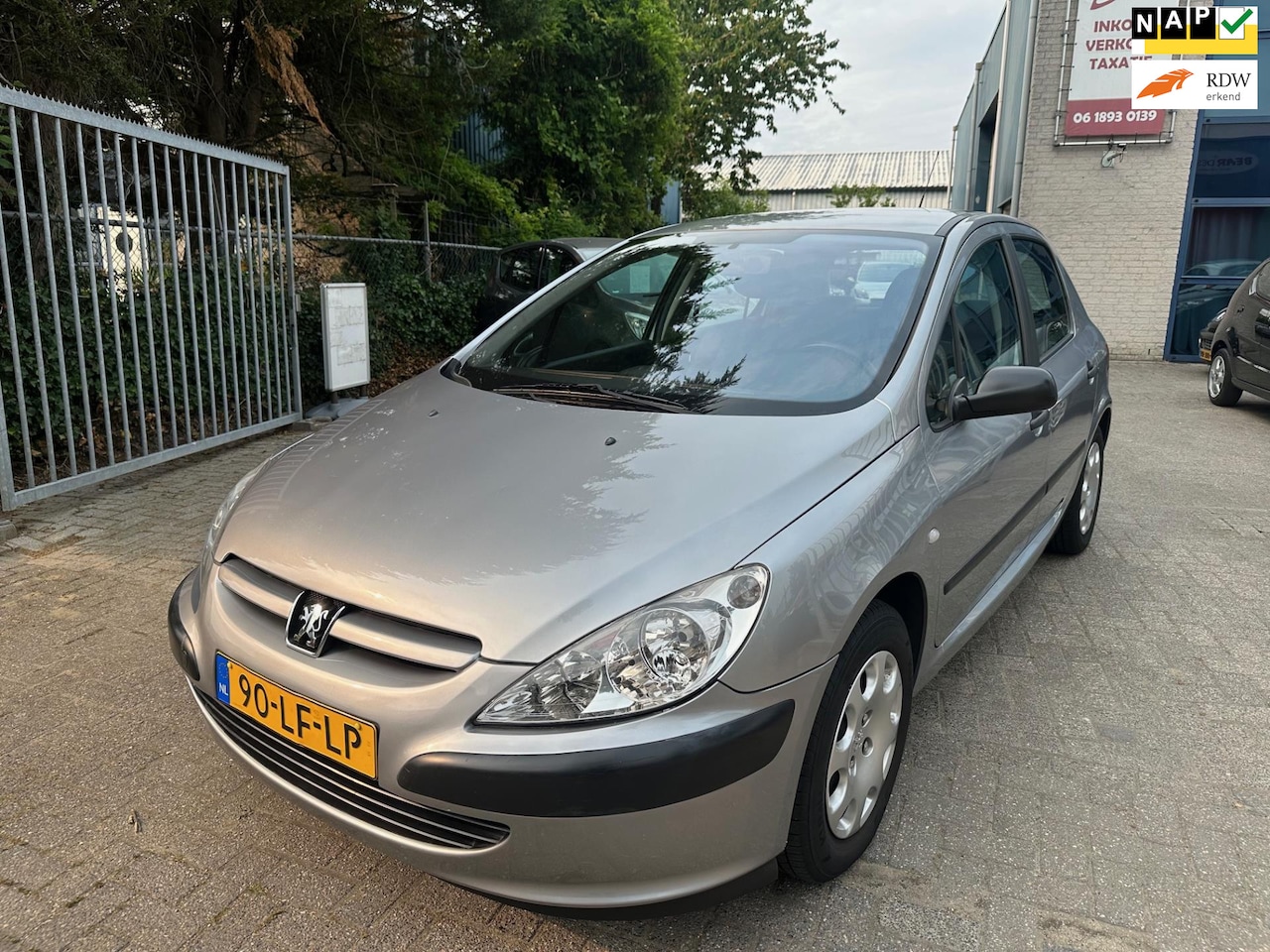 Peugeot 307 - 1.4 XR 1.4 XR, Apk 02/2026, Nap, Weinig km! - AutoWereld.nl