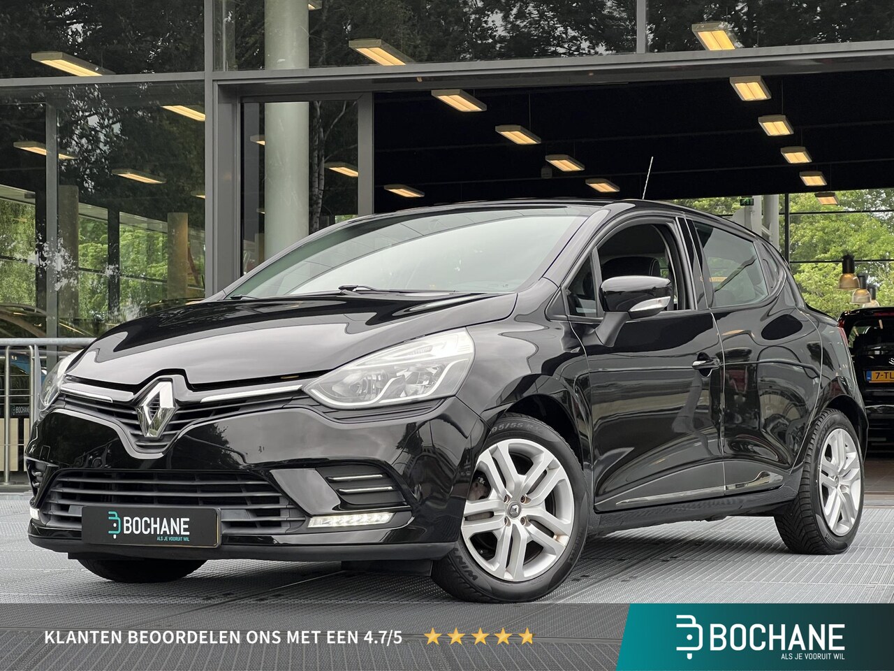 Renault Clio - 0.9 TCe Zen | Parkeersensoren | Navigatie - AutoWereld.nl