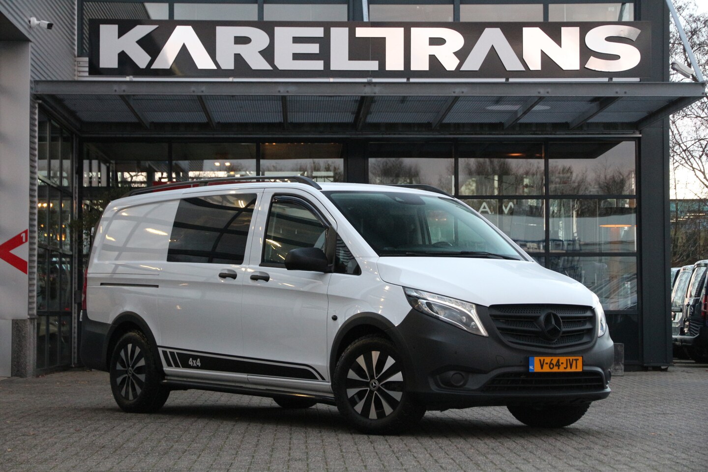 Mercedes-Benz Vito - 119 CDI | Aut. | 4Matic | Werkplaats inrichting | Cruise | Airco.. - AutoWereld.nl