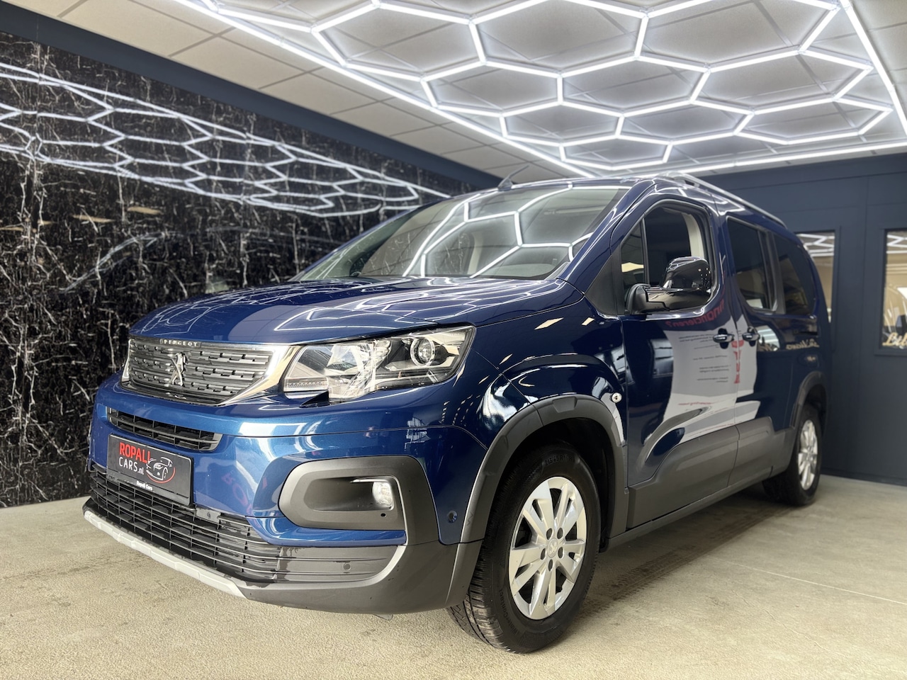 Peugeot Rifter Long - 1.2 Puretech Long Allure 1.2 Puretech Long Allure - AutoWereld.nl