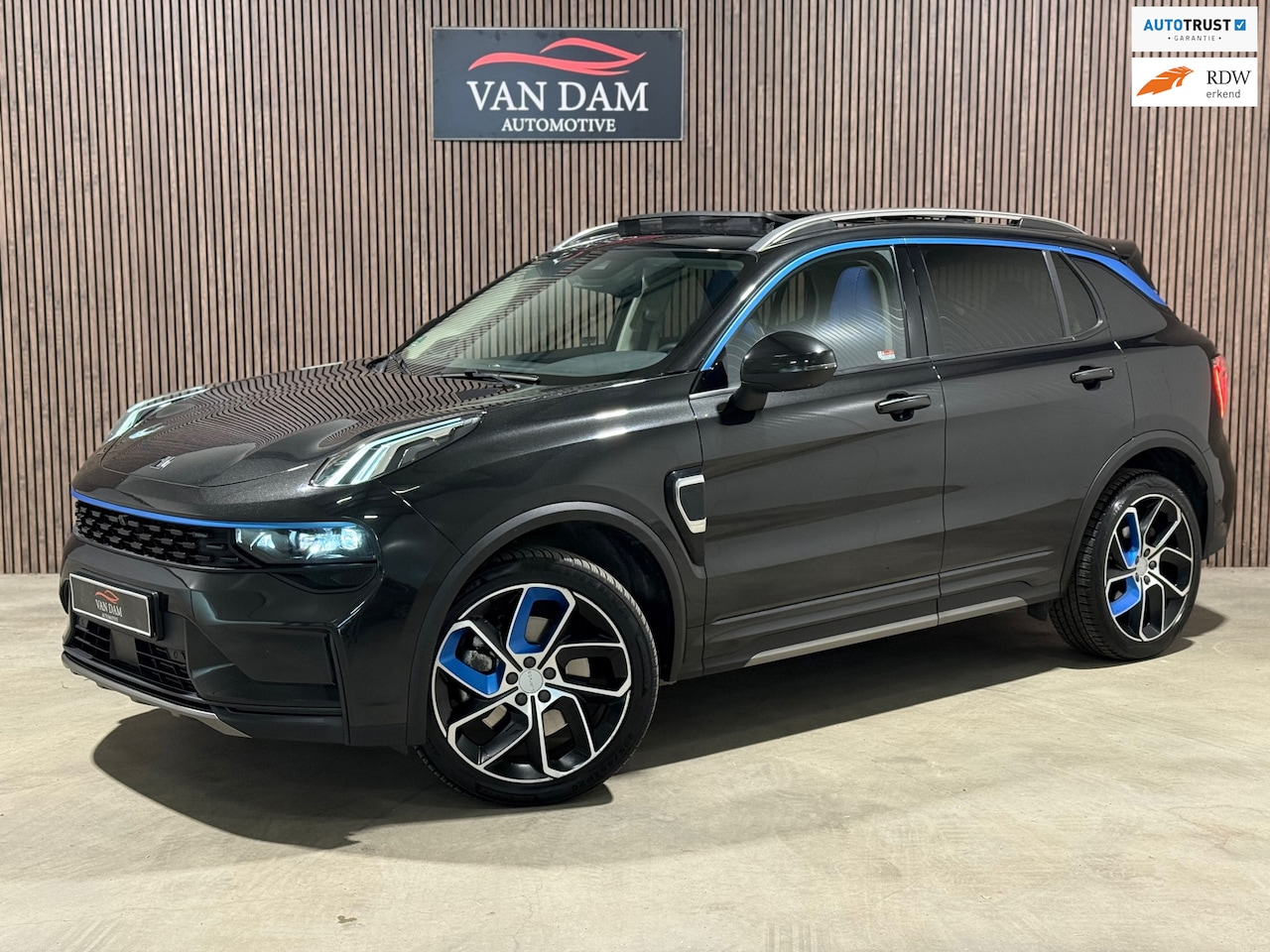 Lynk & Co 01 - 1.5 2022 PHEV Plug-in Hybride SNEL LADEN CAMERA NAVIGATIE - AutoWereld.nl