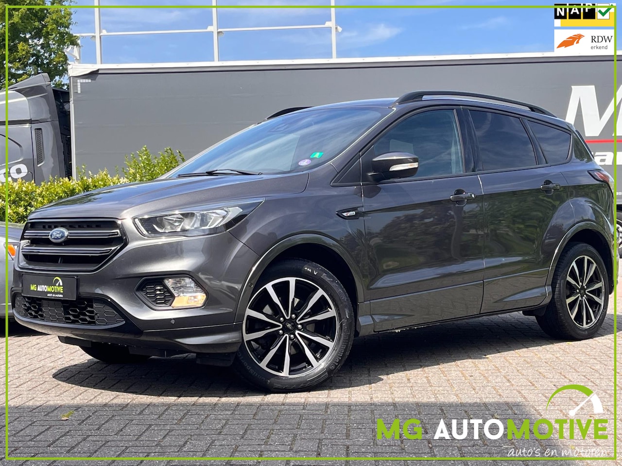 Ford Kuga - 1.5 EcoBoost ST Line | Trekhaak | Navi | NL auto | NAP - AutoWereld.nl