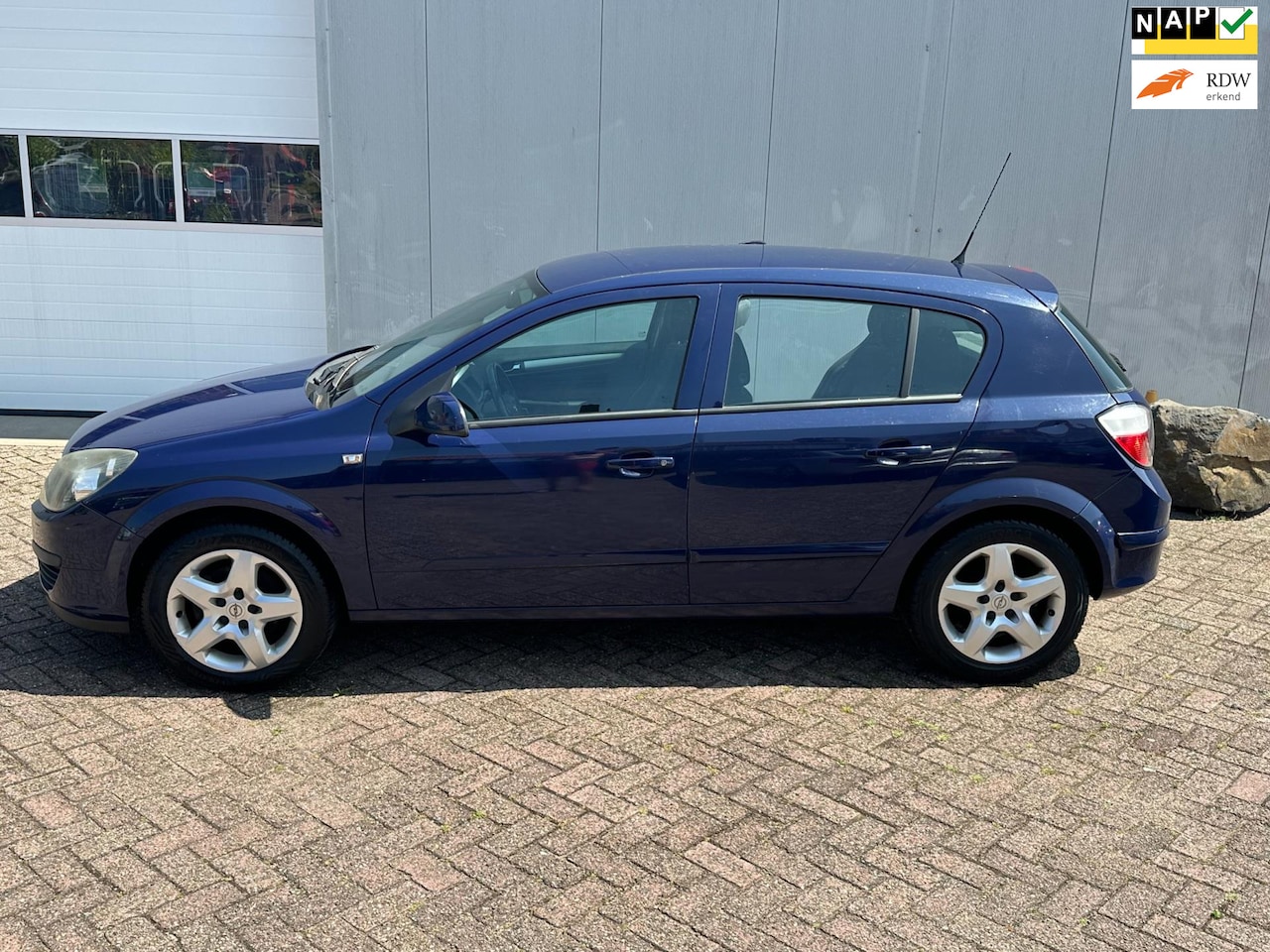 Opel Astra - 1.4 Business+ 1.4 Business - AutoWereld.nl