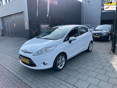 Ford Fiesta - 1.25 Titanium Trekhaak Airco PDC NAP APK 1 Jaar