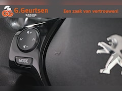 Peugeot 108 - 1.0 e-VTi Active Trekhaak, airco, bluetooth,