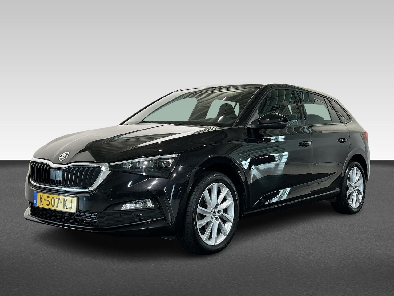 Skoda Scala - 1.0 TSI Greentech 110pk DSG-7 Sport Business - AutoWereld.nl