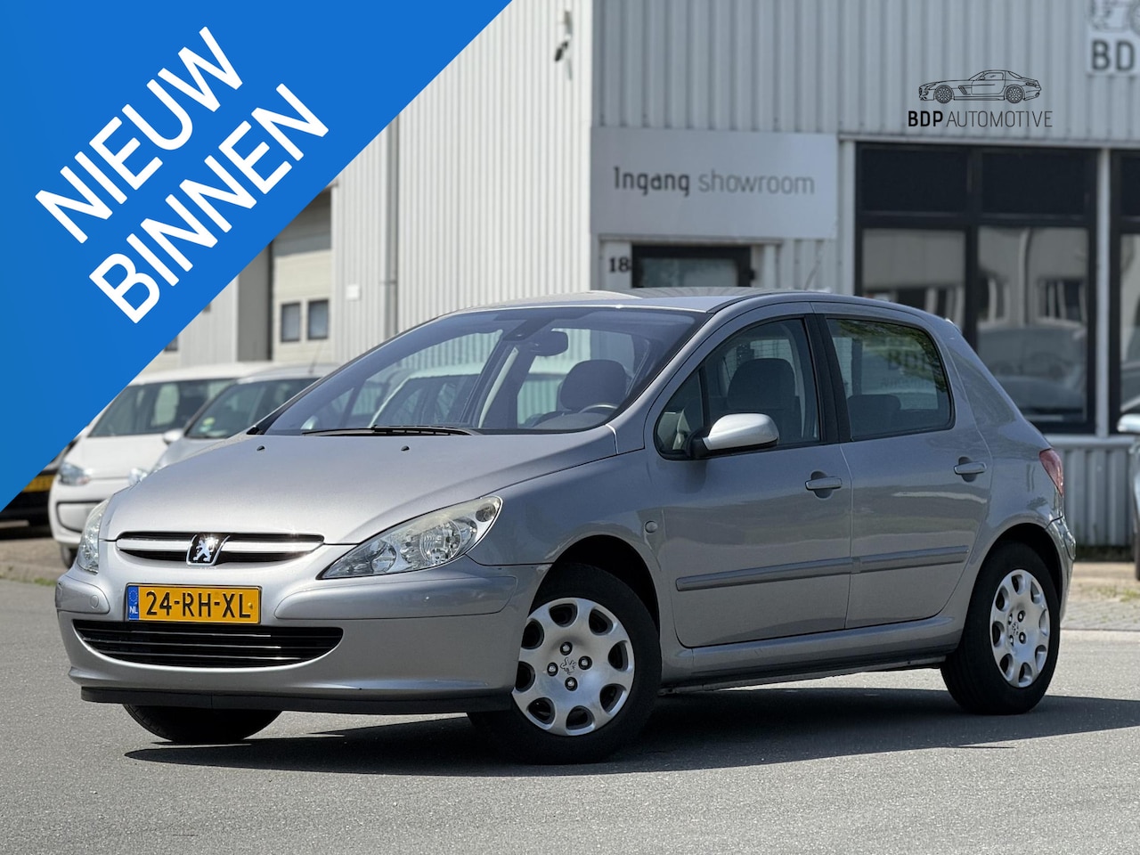 Peugeot 307 - 1.6-16V XT Premium APK NIEUW/AIRCO/CRUISE/TREKHAAK - AutoWereld.nl