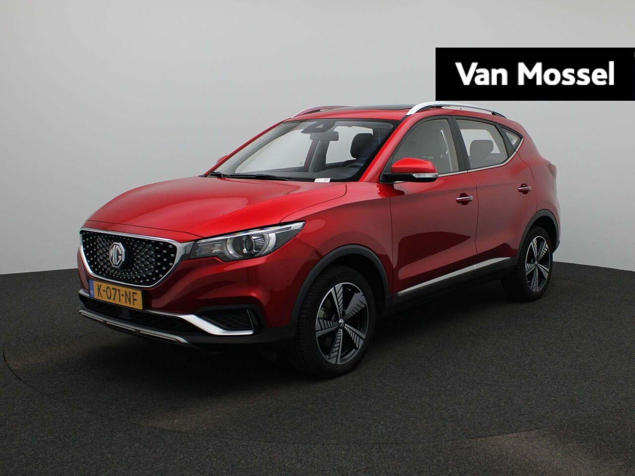 MG ZS - Luxury 45 kWh | Panoramadak |  Lederen Bekleding | Navigatie | Camera | - AutoWereld.nl